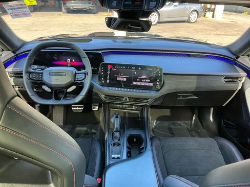 Used 2024 Dodge Charger Scat Pack w/ Plus Group image 18