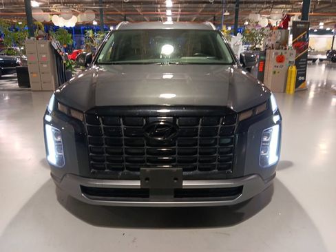 Used 2025 Hyundai Palisade SEL AWD/4WD image 3