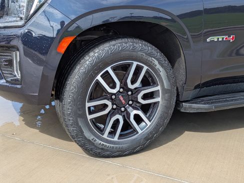 Used 2023 GMC Yukon AT4 w/ LPO, Floor Liner Package AWD/4WD image 9