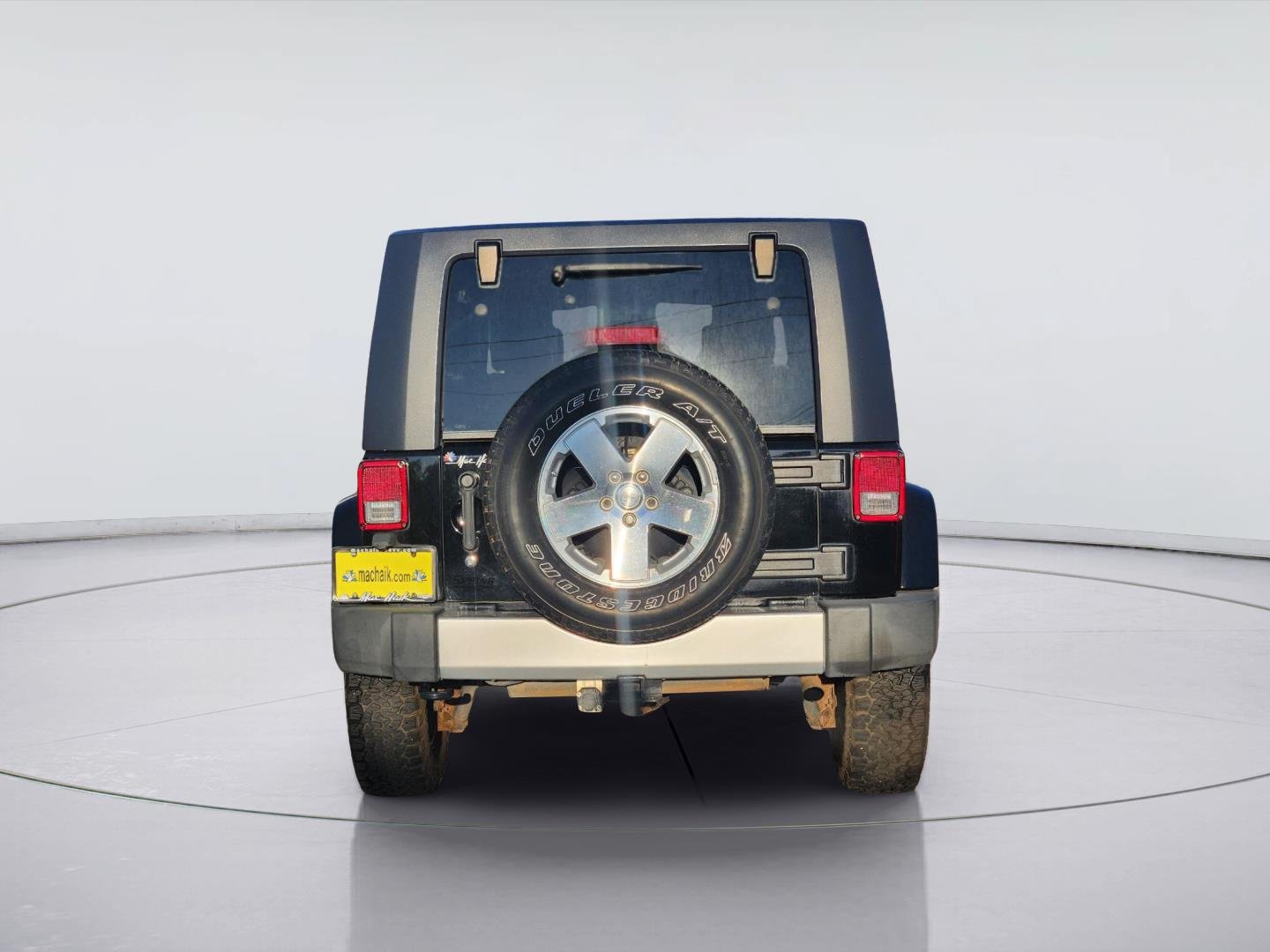 Used 2009 Jeep Wrangler Unlimited Sahara w/ Dual Top Group AWD/4WD image 6