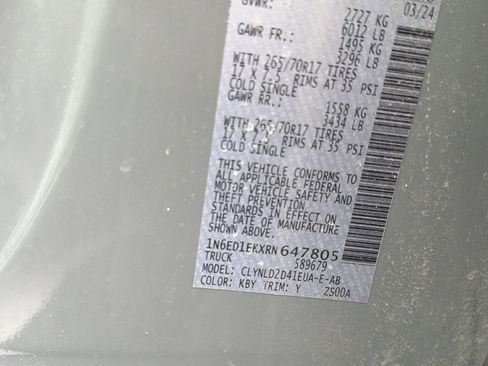 Used 2024 Nissan Frontier PRO-4X w/ Pro Premium Package image 29