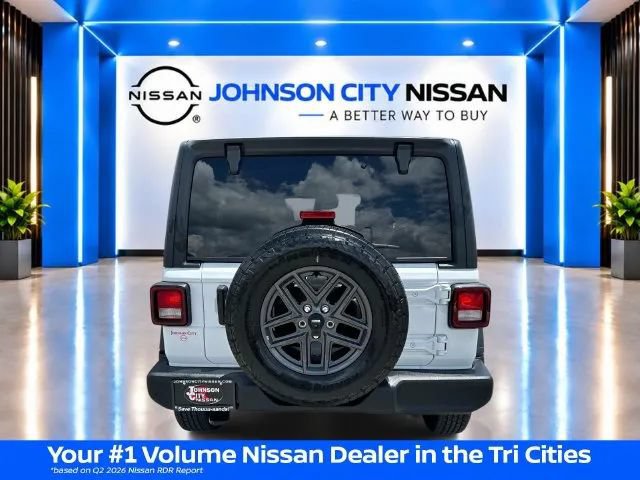 Used 2025 Jeep Wrangler Unlimited Sport AWD/4WD image 6