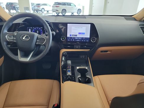 Used 2024 Lexus NX 250 FWD w/ Cold Area Package image 17