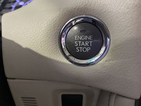 Used 2015 Lexus GX 460 w/ Premium Package AWD/4WD image 13