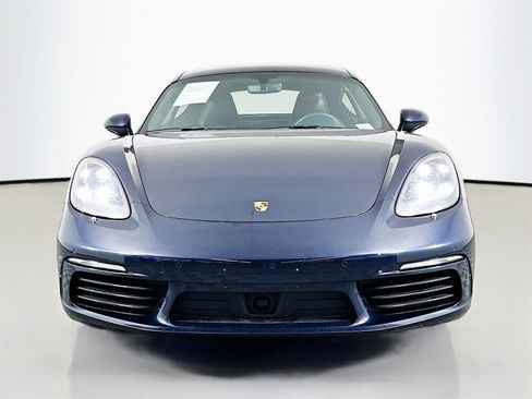 Used 2018 Porsche 718 Cayman image 2