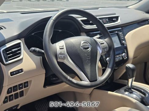 Used 2016 Nissan Rogue SL w/ SL Premium Package FWD image 9