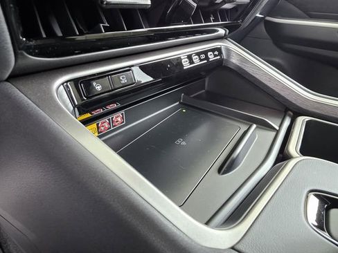 New 2026 Lexus TX 500h AWD image 24