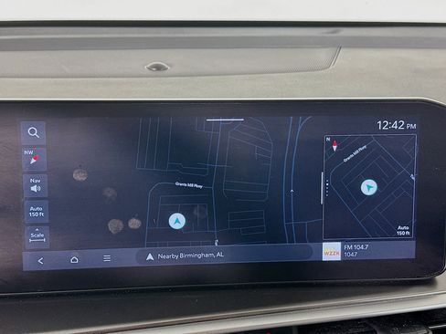 Used 2024 Kia Sorento S image 22