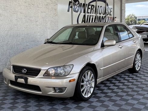 Used 2005 Lexus IS 300 image 1