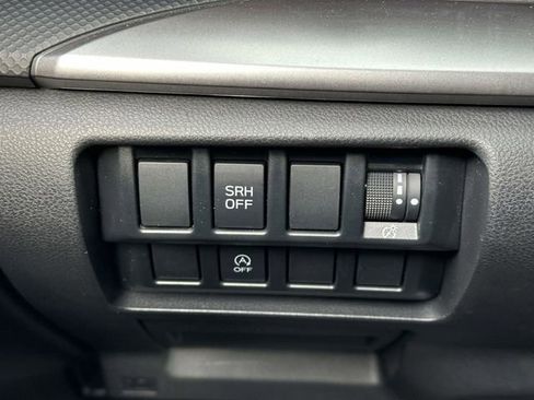 Used 2021 Subaru Forester Premium image 16