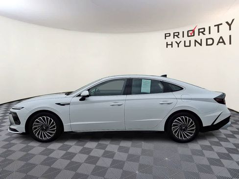 Used 2025 Hyundai Sonata Limited image 7