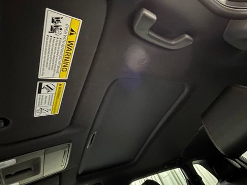 Used 2025 Honda CR-V Sport Touring image 27