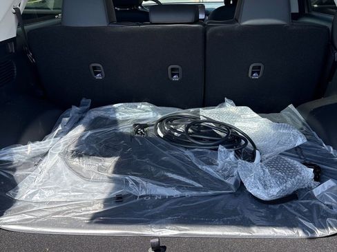 Used 2025 Hyundai Ioniq 5 SEL image 4