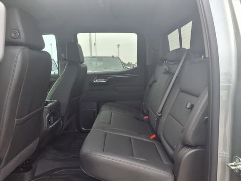 New 2026 GMC Sierra 1500 Elevation image 13