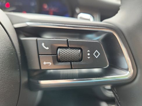 New 2026 Porsche Macan image 23