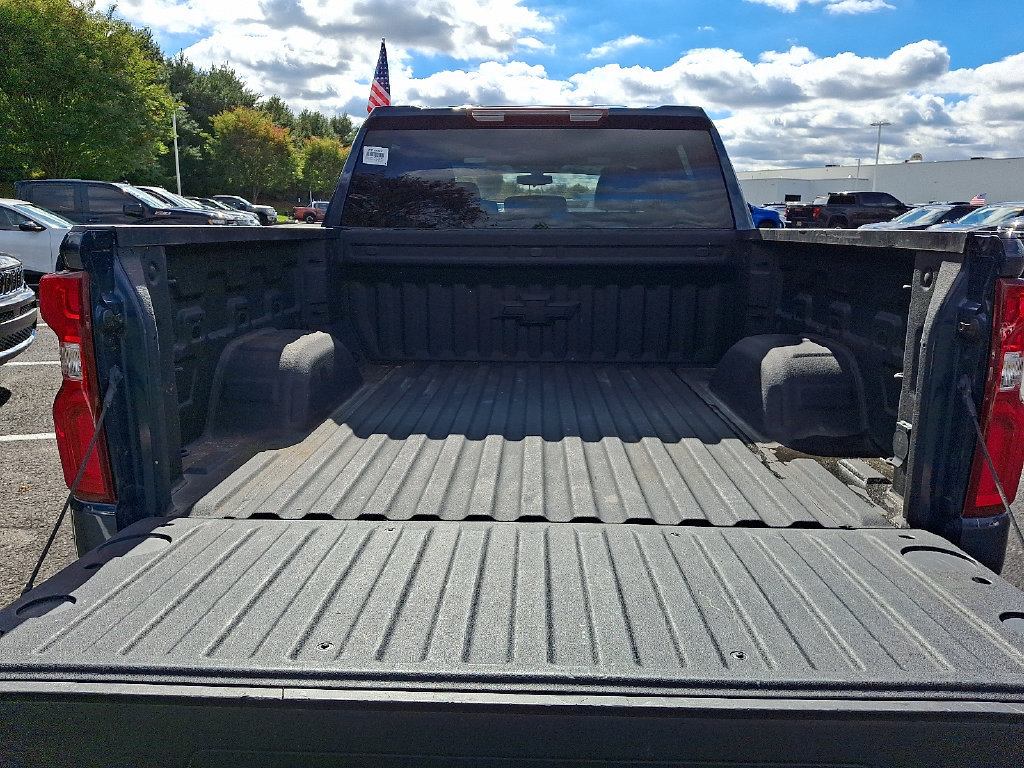 Certified 2022 Chevrolet Silverado 1500 Custom AWD/4WD image 29