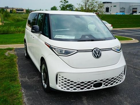 New 2025 Volkswagen ID. Buzz Pro S image 47