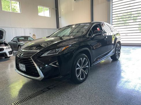 Used 2017 Lexus RX 350 AWD w/ Premium Package image 2