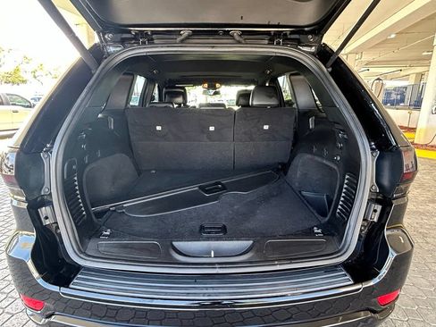 Used 2015 Jeep Grand Cherokee Altitude RWD image 29