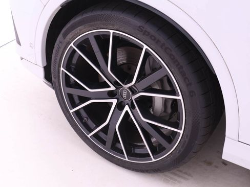 Certified 2023 Audi Q7 3.0T Prestige w/ Prestige Package AWD/4WD image 9