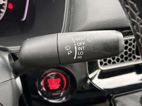 Used 2023 Honda Civic Sport image 19