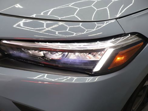 Used 2024 Honda Civic Touring image 27