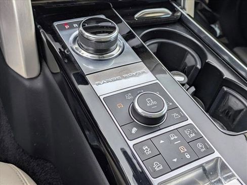 Used 2017 Land Rover Range Rover Long Wheelbase Supercharged image 14