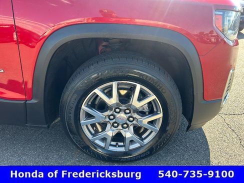 Used 2022 GMC Acadia SLT w/ Technology Package AWD/4WD image 35