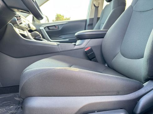 Used 2025 Toyota RAV4 LE image 25