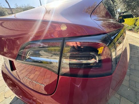 Used 2022 Tesla Model 3 Standard Range image 29