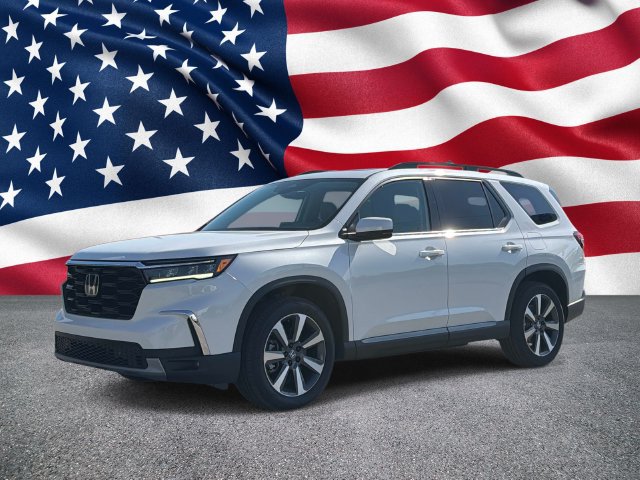 Used 2025 Honda Pilot Touring image 12