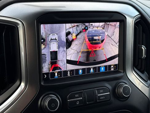 Used 2020 Chevrolet Silverado 2500 LTZ w/ LTZ Premium Package image 22