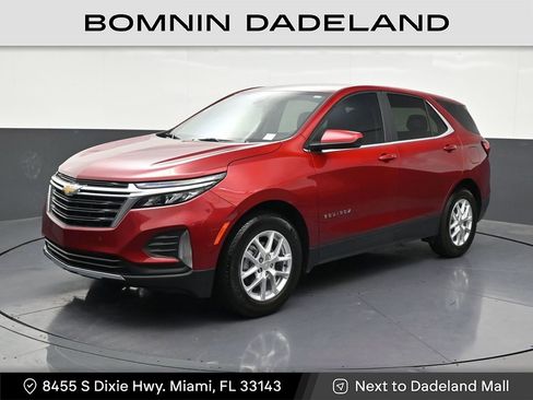 Used 2024 Chevrolet Equinox LT FWD image 1