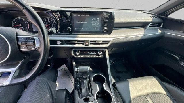 Used 2021 Kia K5 GT-Line FWD image 11