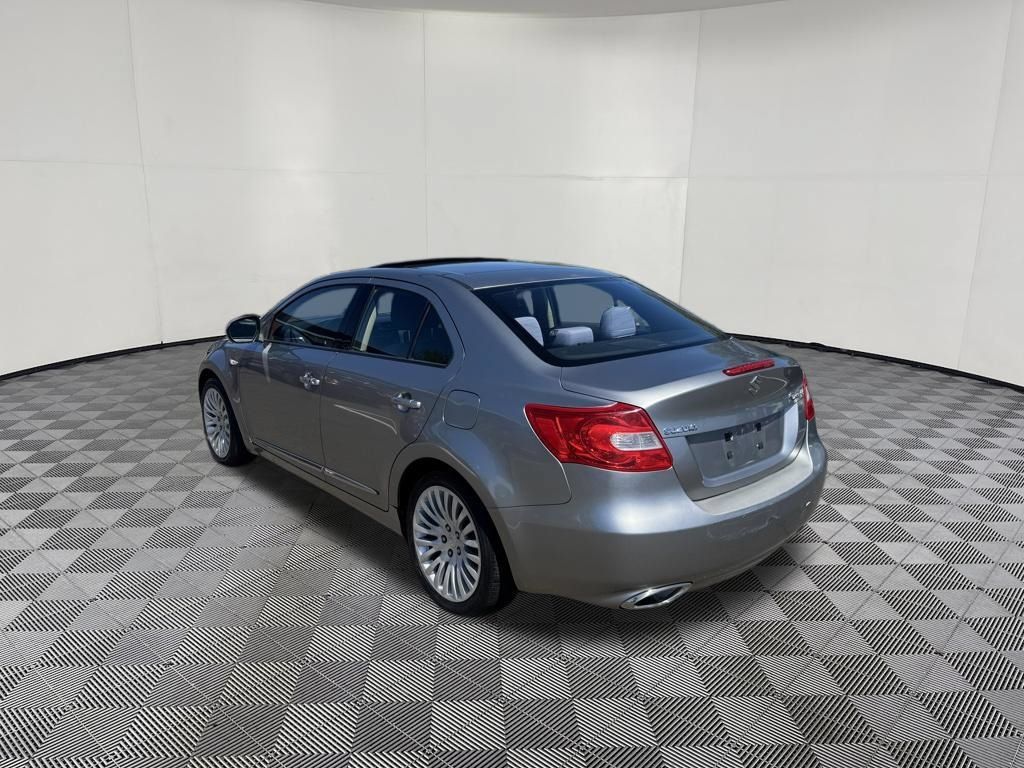 Used 2010 Suzuki Kizashi GTS FWD image 7
