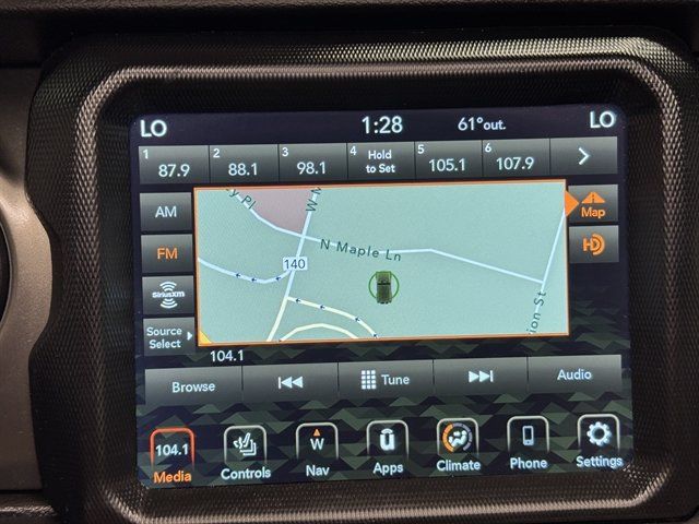 Used 2023 Jeep Wrangler Unlimited w/ Sun & Screen Package AWD/4WD image 33