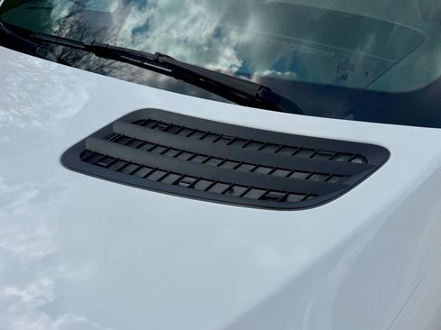 Used 2025 Mercedes-Benz Sprinter 2500 image 51