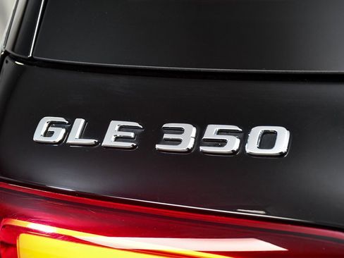 Used 2024 Mercedes-Benz GLE 350 4MATIC image 97