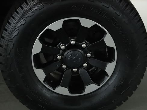 Used 2018 RAM 2500 Power Wagon w/ Leather & Luxury Group AWD/4WD image 41