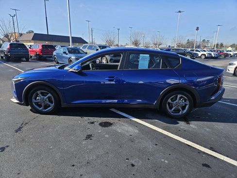 Used 2025 Kia K4 LXS image 4