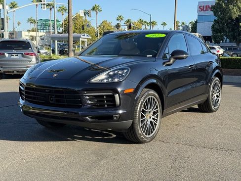 Used 2022 Porsche Cayenne S AWD/4WD image 10