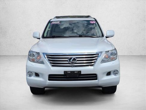 Used 2009 Lexus LX 570 4WD image 2