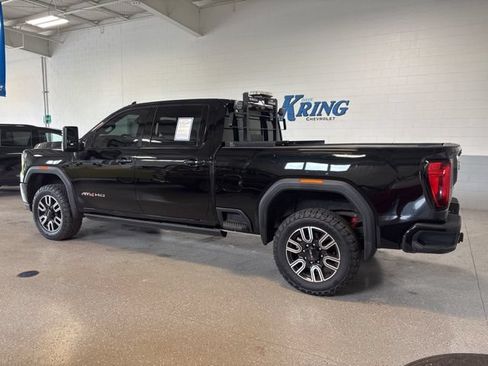 Used 2021 GMC Sierra 3500 AT4 w/ AT4 Premium Plus Package AWD/4WD image 2