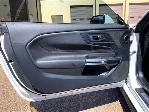 Used 2024 Ford Mustang Premium image 22