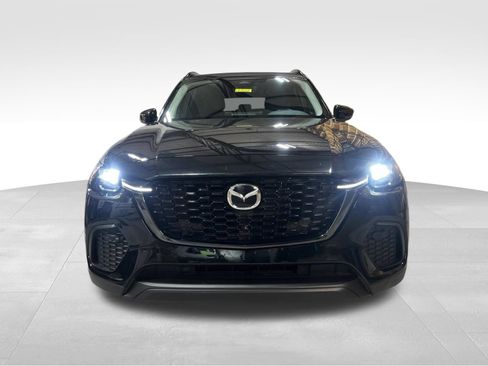 Certified 2025 MAZDA CX-70 3.3 Turbo w/ Preferred Package AWD/4WD image 2
