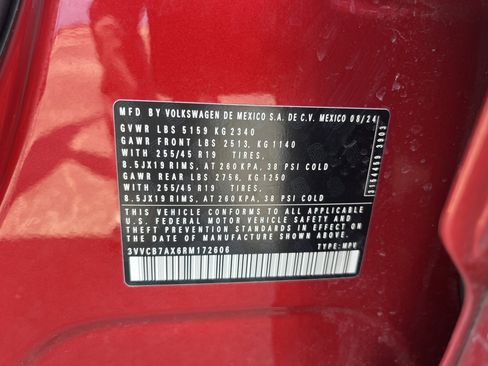 Used 2024 Volkswagen Tiguan SE R-Line w/ MDO Package, Three-Row FWD image 10