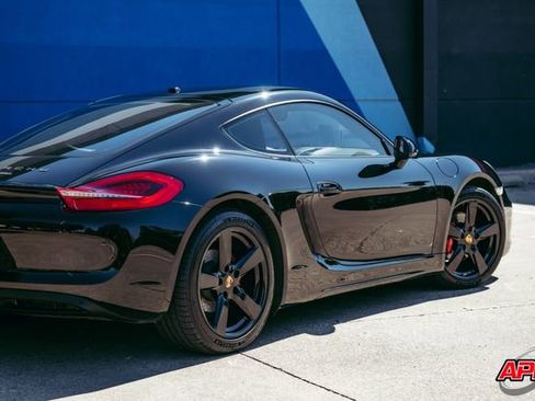 Used 2016 Porsche Cayman image 40