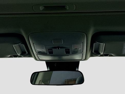 Used 2018 Toyota RAV4 XLE image 22