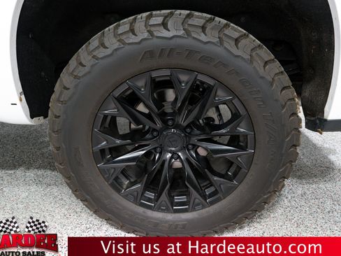 Used 2024 Chevrolet Silverado 1500 RST image 10