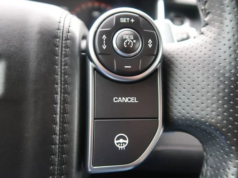 Used 2016 Land Rover Range Rover Sport SVR image 38